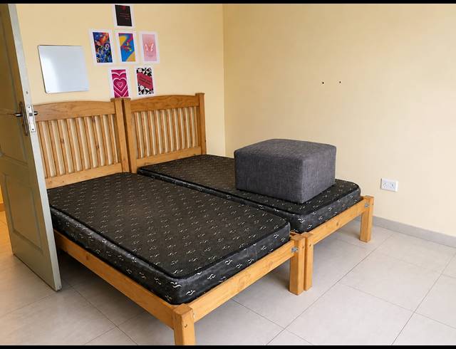 14 BEDROOM HOUSE FOR SALE IN BEDWORTH PARK